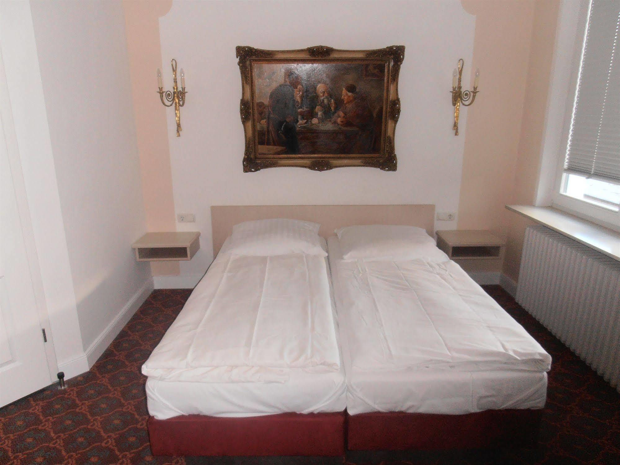 Hotel Hesse Schenefeld  Dış mekan fotoğraf